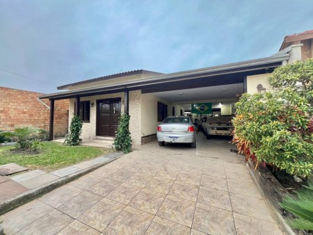 Casa 2 dormitórios em Capão da Canoa | Ref.: 10463